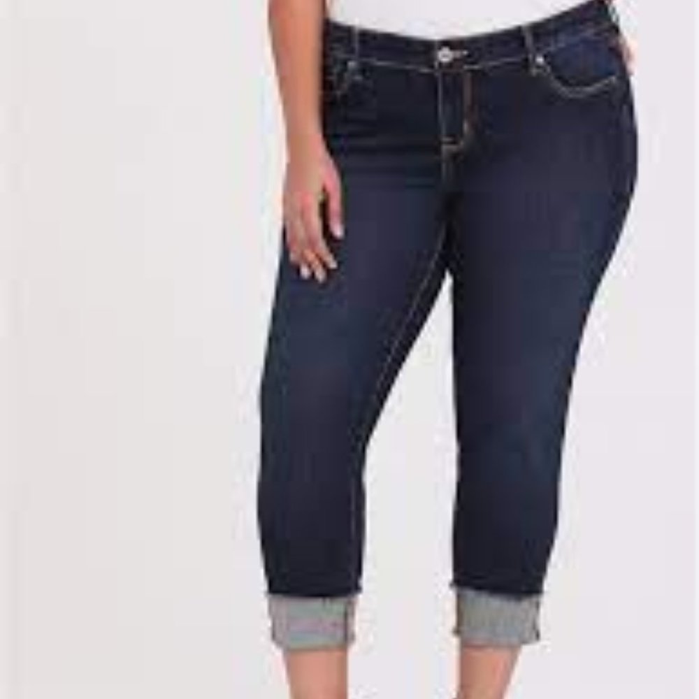TORRID Crop Vintage Boyfriend Capri